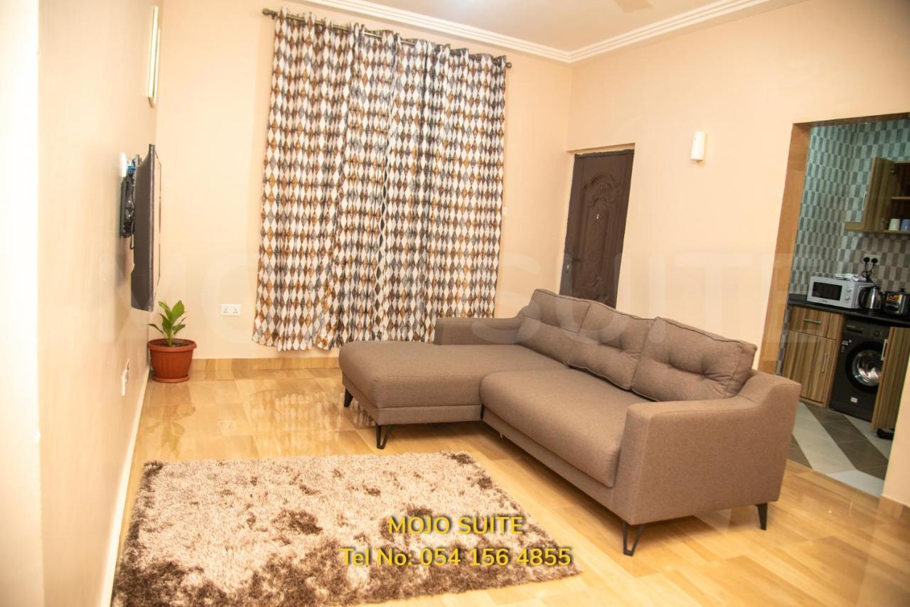Mojo Apartment, Tema Exterior foto