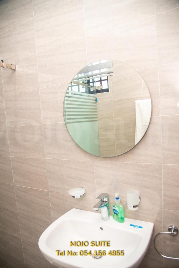 Mojo Apartment, Tema Exterior foto